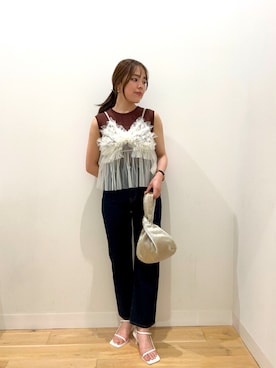 「SENSE OF PLACE by URBAN RESEARCH（センスオブプレイスバイアーバンリサーチ）のフリルチュールキャミソールトップ（キャミソール、ホワイト系）」を使った、ユナさん（レディース・160cm）の夏コーディネート