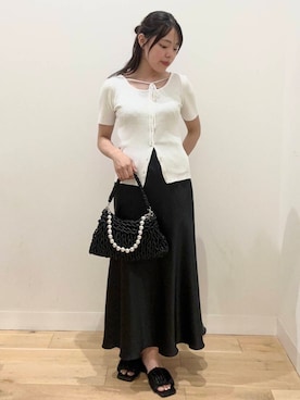 「キレイめコーデ」｜「アイテム（ハンドバッグ）」を使った、ユナさん（レディース・160cm）の夏コーディネート
