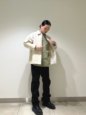 「URBAN RESEARCH DOORS（アーバンリサーチドアーズ）のDANTON　COVERALL SHIRTS（シャツ/ブラウス、ベージュ系）」を使った、EIKICHIさん（メンズ・170cm）の春コーディネート
