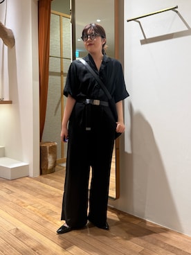 「THE PAUSE（ザ ポーズ）の【THE PAUSE】リネン混カイキンジャンプスーツ（つなぎ/オールインワン、ブラック系）」を使った、RIRI_WHIMさん（レディース・158cm）の春コーディネート