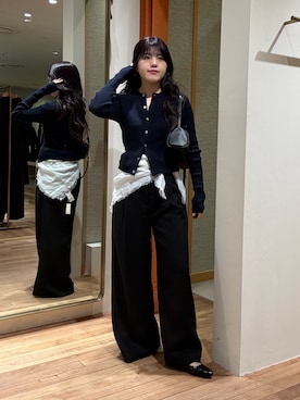 「Whim Gazette（ウィムガゼット）のホールガーメントRIBカーディガン（ニット/セーター、ブルー系）」を使った、RIRI_WHIMさん（レディース・158cm）の春コーディネート