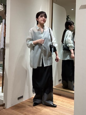 「THE PAUSE（ザ ポーズ）の【THE PAUSE】シアーオーガンジーシャツ（シャツ/ブラウス、グリーン系）」を使った、RIRI_WHIMさん（レディース・158cm）の春コーディネート