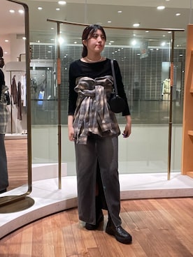 「アイテム（デニムスカート）」を使った、RIRI_WHIMさん（レディース・158cm）の秋コーディネート