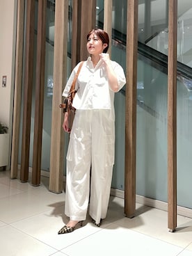 「大人カジュアルコーデ」｜「アイテム（カーゴパンツ）」を使った、RIRI_WHIMさん（レディース・158cm）の春コーディネート