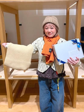 「アイテム（ストール/ショール）」を使った、あおばさん（レディース・152cm）の秋コーディネート