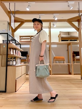 「アイテム（ブレスレット）」を使った、あおばさん（レディース・152cm）の夏コーディネート