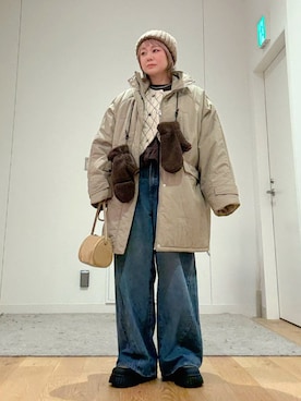 「KBF（ケイビーエフ）のモンスターパテッドミドルコート（ダウンジャケット/コート）」を使った、あおばさん（レディース・152cm）の秋コーディネート