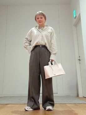 「KBF（ケイビーエフ）のオーバーサイズミニマルシャツ（シャツ/ブラウス、グリーン系）」を使った、あおばさん（レディース・152cm）の春コーディネート