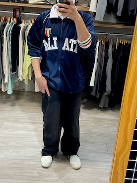 「Venice collectionのアイテム（ジャージ、ブルー系）」を使った、akiさん（メンズ・162cm）の春コーディネート