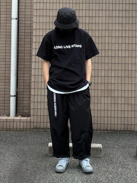 TIGHTBOOTH PRODUCTIONのアイテムを使った人気ファッション