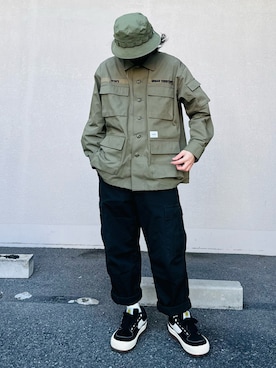 「アイテム（ミリタリージャケット）」を使った、𝒑𝒋 𝒂𝒏𝒅 𝒆𝒄さん（メンズ・168cm）の秋コーディネート