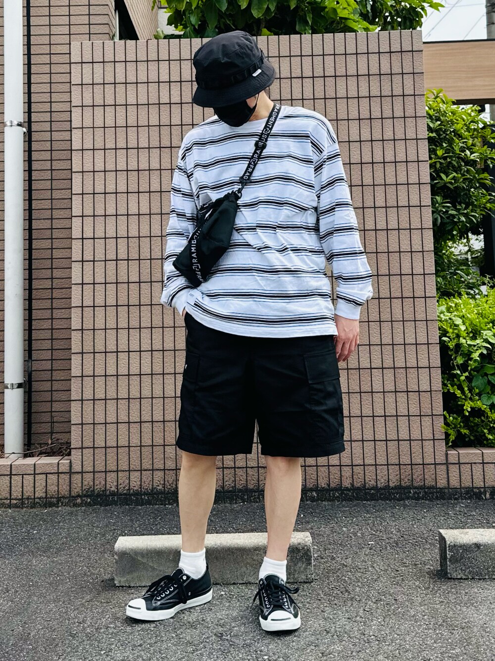 WTAPSのカーゴパンツ（ブラック系）を使った人気ファッション
