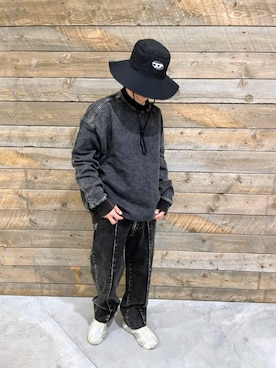 「DIESEL（ディーゼル）のアイテム（ハット）」を使った、KAKERUさん（メンズ・175cm）の冬コーディネート