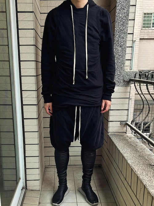 Ivano Shiehさんのコーディネート