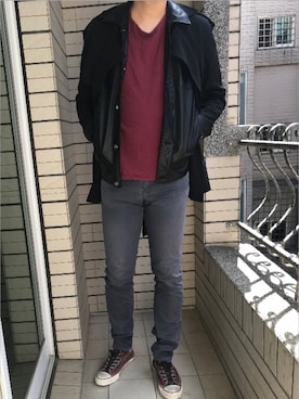 「HUGO BOSS（ヒューゴボス）のアイテム（パンツ）」を使った、Ivano Shiehさん（メンズ・178cm）の秋コーディネート