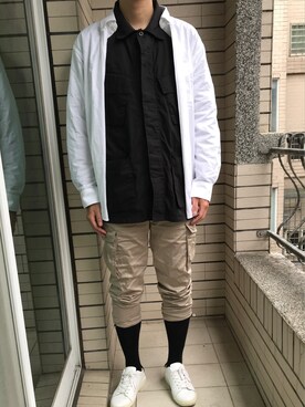 「SISLEY（シスレー）のアイテム」を使った、Ivano Shiehさん（メンズ・178cm）の春コーディネート