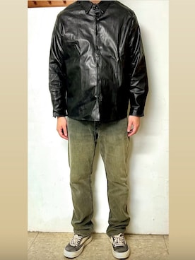 「Rick Owens（リックオウエンス）のアイテム」を使った、Ivano Shiehさん（メンズ・178cm）の冬コーディネート