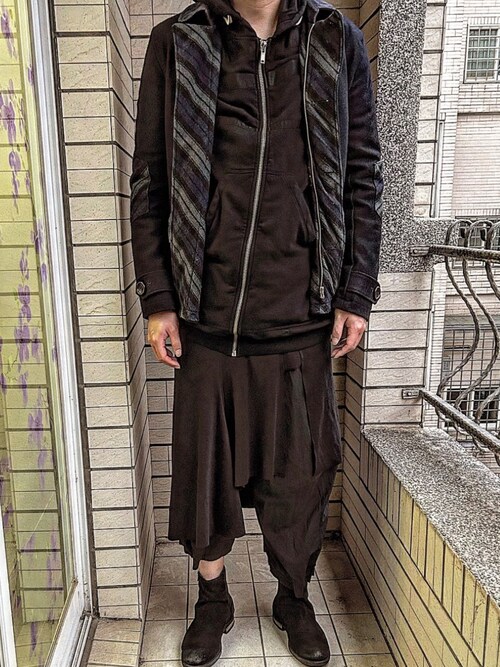 Ivano Shiehさんのコーディネート