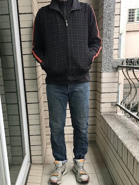 「SPORT B.のアイテム」を使った、Ivano Shiehさん（メンズ・178cm）の秋コーディネート