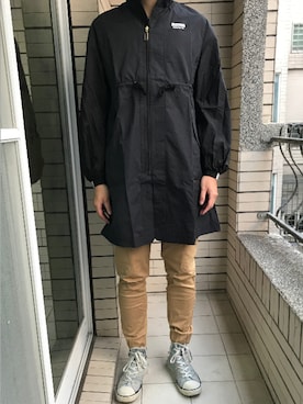 「adidas（アディダス）のアイテム（ピーコート）」を使った、Ivano Shiehさん（メンズ・178cm）の冬コーディネート