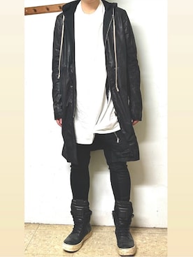 「Rick Owens（リックオウエンス）のアイテム」を使った、Ivano Shiehさん（メンズ・178cm）の夏コーディネート