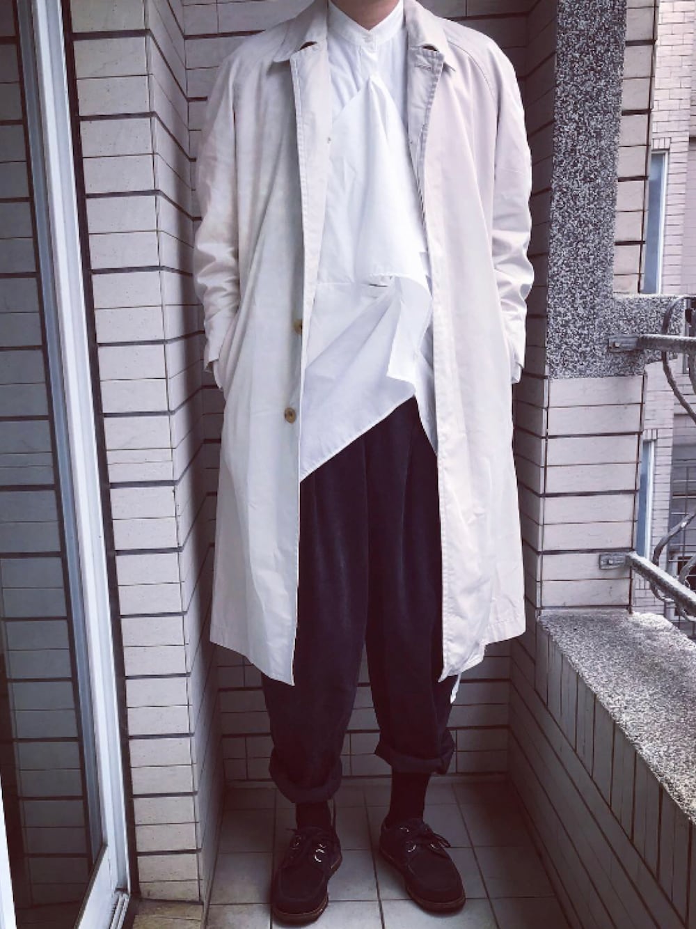 COMME des GARCONSのトレンチコートを使った人気ファッション