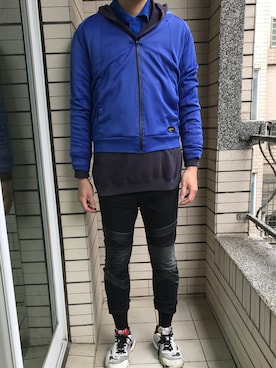 「SPORT B.のアイテム」を使った、Ivano Shiehさん（メンズ・178cm）の春コーディネート