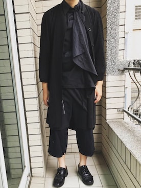 「MM6 Maison Margiela（ｴﾑｴﾑｼｯｸｽ ﾒｿﾞﾝ ﾏﾙｼﾞｪﾗ）のアイテム（トップス）」を使った、Ivano Shiehさん（メンズ・178cm）の秋コーディネート