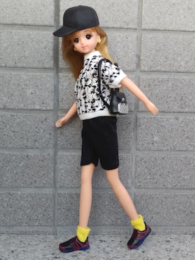 「TAKARA トータルコーディネート ドキドキセブンティーンのアイテム（スウェットパンツ、ブラック系）」を使った、やんちゃっちゃんさん（レディース・165cm）の春コーディネート