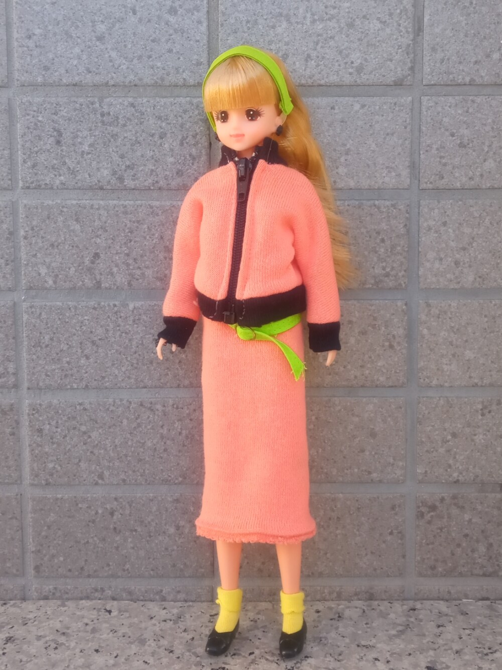 やんちゃっちゃん｜TAKARA カジュアルバービーのセットアップを使った 