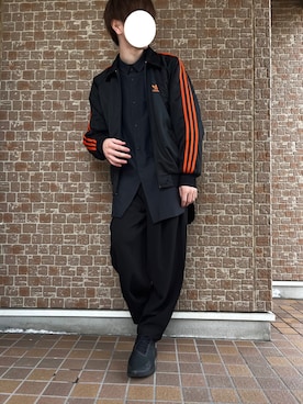 「ロングシャツ」｜「アイテム（その他アウター）」を使った、みくさん（メンズ・174cm）の春コーディネート