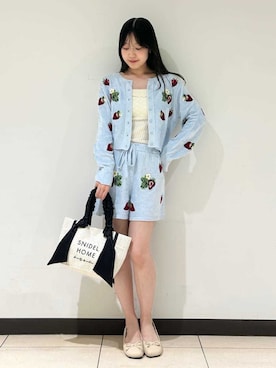 「SNIDEL HOME（スナイデルホーム）のツイードリボンバッグ（ハンドバッグ、ホワイト系）」を使った、SNIDEL HOMEさんの春コーディネート