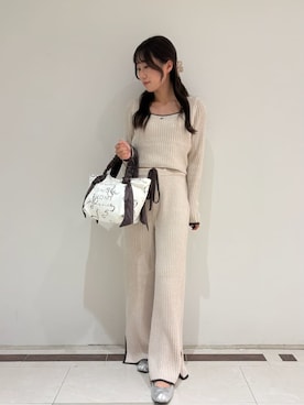 「アイテム（ルームウェア）」を使った、SNIDEL HOMEさん（レディース・154cm）の秋コーディネート