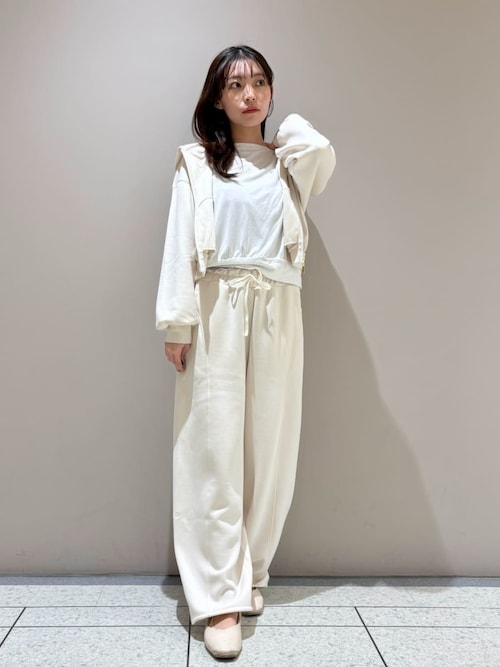 SNIDEL  アイボリー ルームウェア セット ボンディングスウェットパンツ（ルームウェア/パジャマ）｜SNIDEL HOME