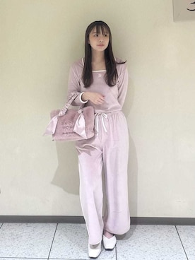 「アイテム（ルームウェア/パジャマ）」を使った、SNIDEL HOMEさん（レディース・161cm）の秋コーディネート