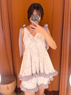 「SNIDEL HOME（スナイデルホーム）の【接触冷感】カシュクールショルダーリボンセットアップ（ルームウェア/パジャマ、グレー系）」を使った、SNIDEL HOMEさんの春コーディネート