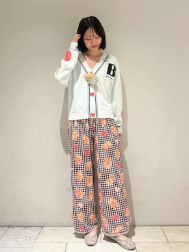 「SNIDEL HOME（スナイデルホーム）の【BUTTERBEAR】ニットカーディガン（ルームウェア/パジャマ、グリーン系）」を使った、SNIDEL HOMEさんの夏コーディネート