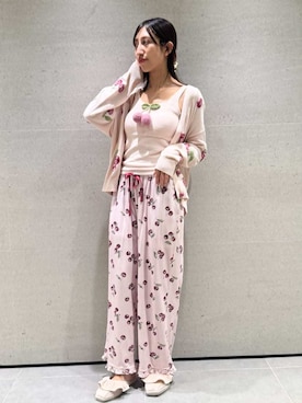 「アイテム（バレッタ/ヘアクリップ、ピンク系）」を使った、SNIDEL HOMEさん（レディース・158cm）の夏コーディネート