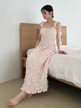「SNIDEL HOME（スナイデルホーム）のアセチリボンバンス（バレッタ/ヘアクリップ、ピンク系）」を使った、SNIDEL HOMEさんの夏コーディネート