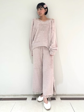 「SNIDEL HOME（スナイデルホーム）のファークリップ（バレッタ/ヘアクリップ、ピンク系）」を使った、SNIDEL HOMEさんの秋コーディネート