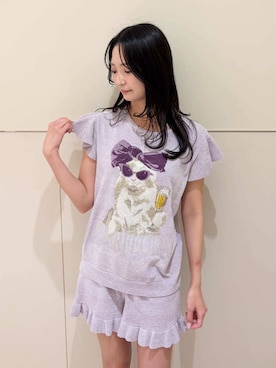 「SNIDEL HOME（スナイデルホーム）の【WEB限定】【セット商品】セレブバスキャットプルオーバー&ニットフリルショートパンツSET（ルームウェア/パジャマ、パープル系）」を使った、SNIDEL HOMEさんの夏コーディネート