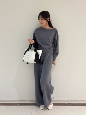 「アイテム（バレッタ/ヘアクリップ、ホワイト系）」を使った、SNIDEL HOMEさん（レディース・154cm）の秋コーディネート