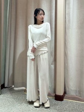 「SNIDEL HOME（スナイデルホーム）のドレープセットアップ（ルームウェア/パジャマ、ホワイト系）」を使った、SNIDEL HOMEさんの春コーディネート