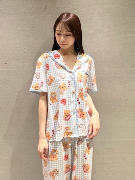 「SNIDEL HOME（スナイデルホーム）の【BUTTERBEAR】カットロングパンツ（ルームウェア/パジャマ、ブルー系）」を使った、SNIDEL HOMEさんの夏コーディネート