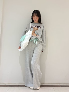「SNIDEL HOME（スナイデルホーム）のチュールヘアピン（ヘアピン、ホワイト系）」を使った、SNIDEL HOMEさんの秋コーディネート