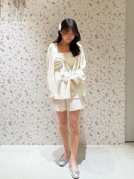 「SNIDEL HOME（スナイデルホーム）のリボンツイードカーディガン（ルームウェア/パジャマ、ホワイト系）」を使った、SNIDEL HOMEさんの春コーディネート