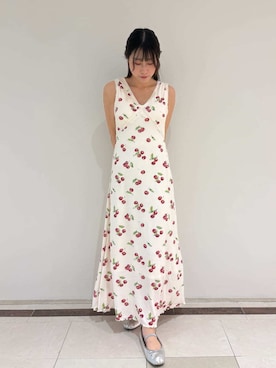「アイテム（バレッタ/ヘアクリップ、レッド系）」を使った、SNIDEL HOMEさん（レディース・154cm）の夏コーディネート