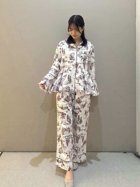 「アイテム（ブランケット）」を使った、SNIDEL HOMEさん（レディース・158cm）の秋コーディネート