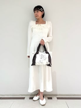 「SNIDEL HOME（スナイデルホーム）のオーガニックキャンバストート-SMALL-（RIBBON）（トートバッグ、ブラウン系）」を使った、SNIDEL HOMEさんの秋コーディネート