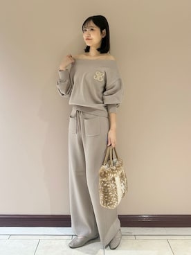 「アイテム（ルームウェア/パジャマ、ベージュ系）」を使った、SNIDEL HOMEさん（レディース・158cm）の秋コーディネート